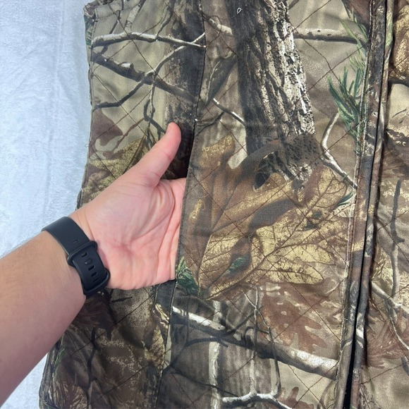 Realtree Vest Mens Large Camo Full Zip Hunting Outdoors Insulated Puffer - Picture 3 of 11